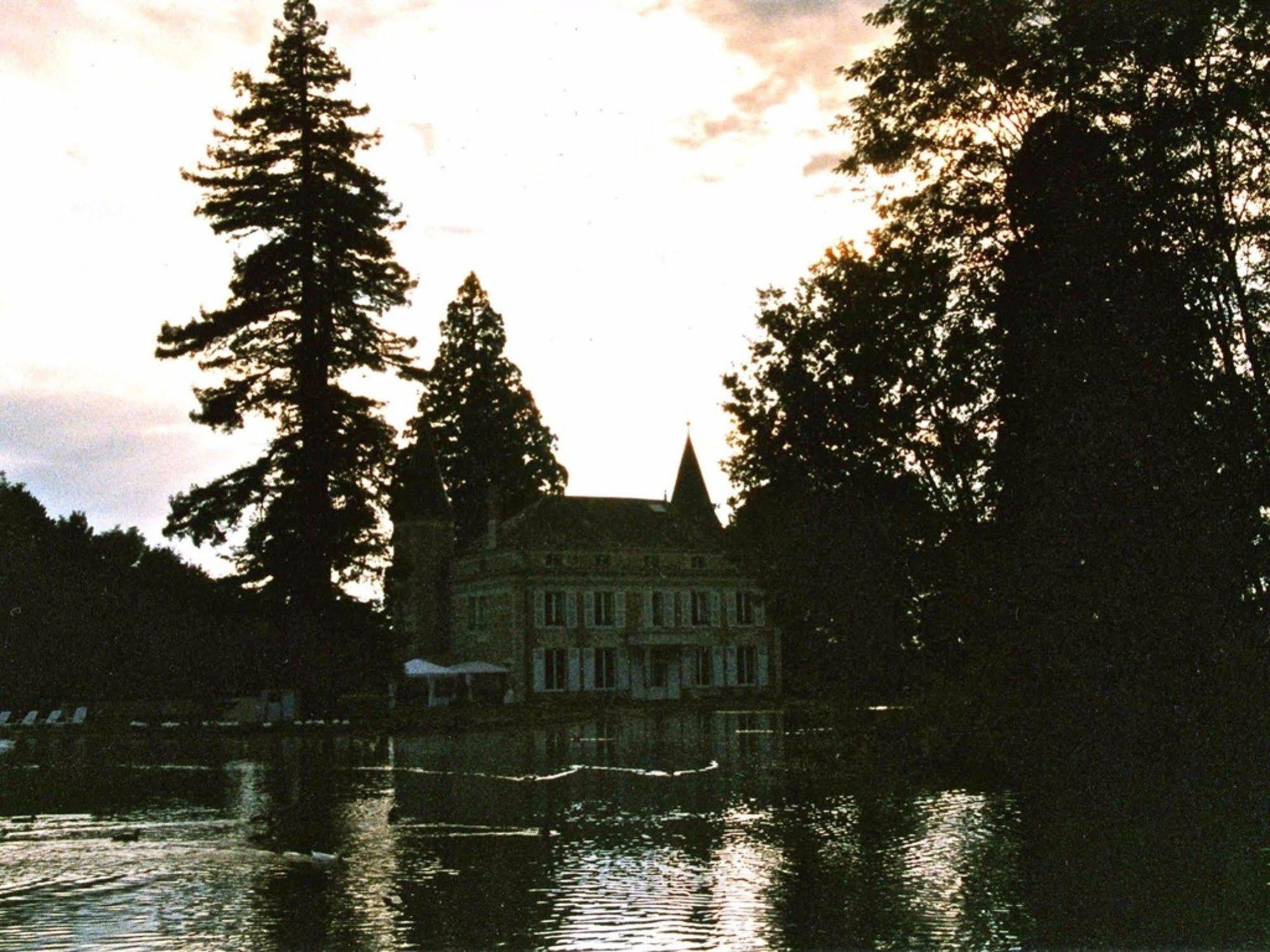 Chateau Les Vallees Tournon-Saint-Pierre Exteriér fotografie